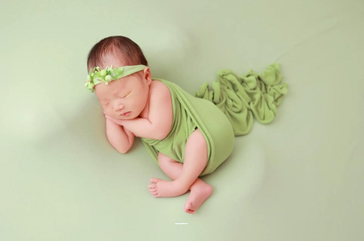 开原宝宝在肚子里打嗝